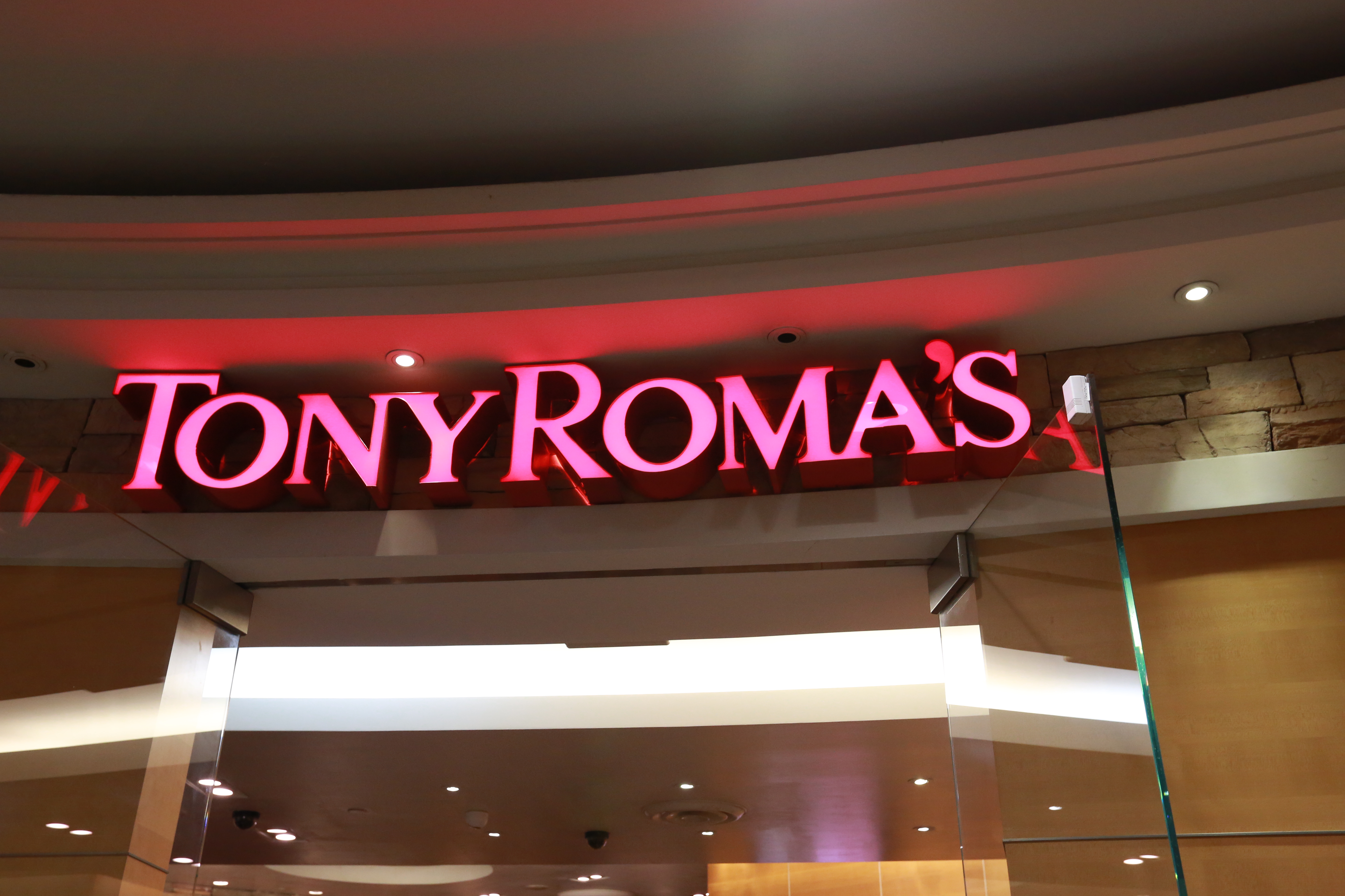 괌맛집 토니로마스 10% 할인 쿠폰 바비큐 립 가족여행 추천