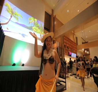 괌 롯데호텔 라세느 디너뷔페 완벽 가이드 - 전통공연과 함께하는 특별한 저녁